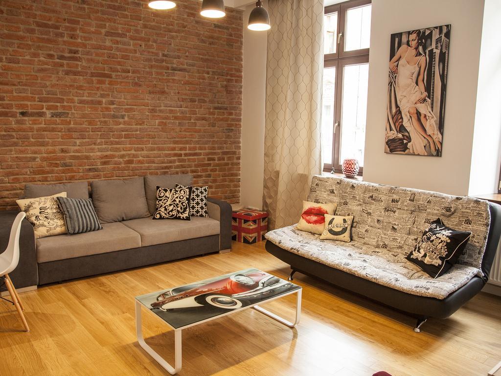 Bc7 Apartments Cracóvia Exterior foto